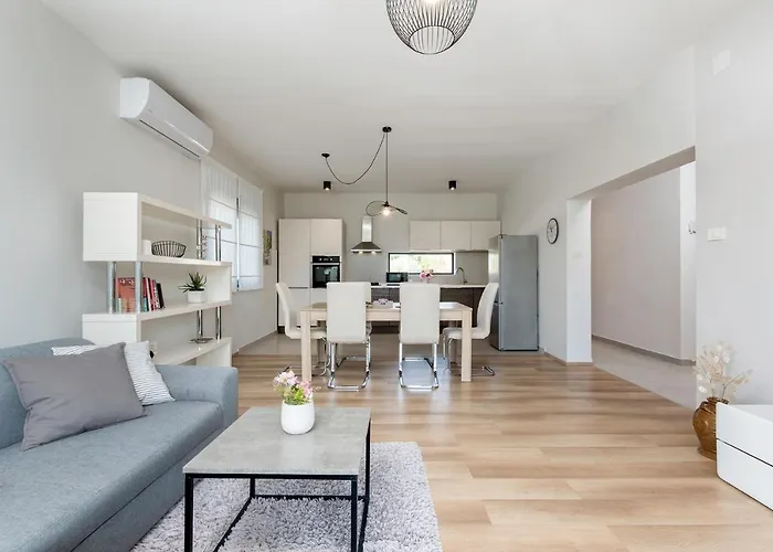 Olea Apartment