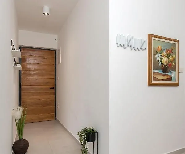 아파트 Olea 풀라